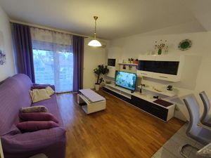 23978513-Ferienwohnung-6-Rab-300x225-1