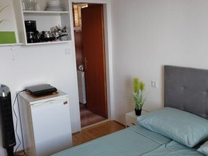 23969529-Ferienwohnung-2-Rab-300x225-3