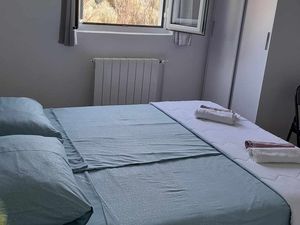 23969529-Ferienwohnung-2-Rab-300x225-5