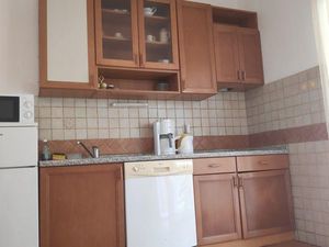 23982453-Ferienwohnung-2-Rab-300x225-4