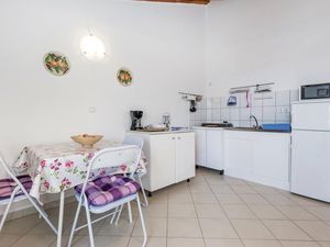 23728216-Ferienwohnung-3-Rab-300x225-3