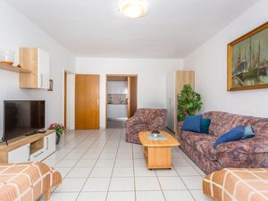 24001732-Ferienwohnung-4-Rab-300x225-3