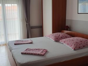 19367907-Ferienwohnung-3-Rab-300x225-4