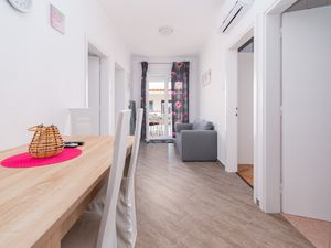 22097637-Ferienwohnung-4-Rab-300x225-1