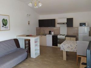 23539194-Ferienwohnung-2-Rab-300x225-1