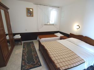 23574233-Ferienwohnung-3-Rab-300x225-3