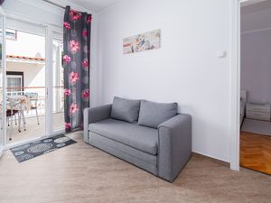 23932841-Ferienwohnung-4-Rab-300x225-2