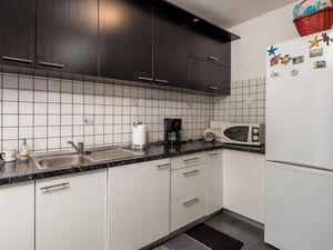 24025017-Ferienwohnung-4-Rab-300x225-4