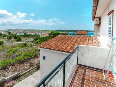 Ferienwohnung für 5 Personen (60 m²) in Rab 3/10