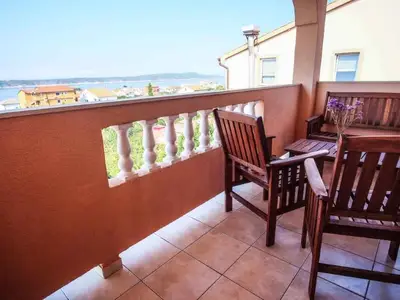 Ferienwohnung für 4 Personen (55 m²) in Rab 3/10