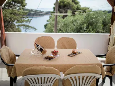 Ferienwohnung für 6 Personen (100 m²) in Rab 3/10