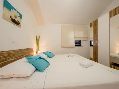 Ferienwohnung für 4 Personen (46 m²) in Rab 9/10