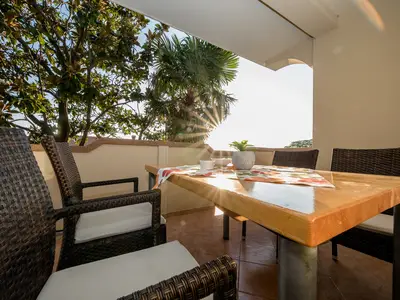 Ferienwohnung für 4 Personen (60 m²) in Rab 1/10