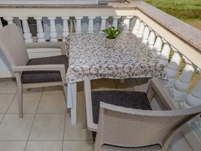 Ferienwohnung für 2 Personen (35 m²) in Rab 5/10