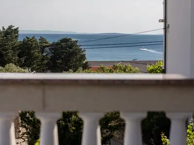 Ferienwohnung für 2 Personen (35 m²) in Rab 7/10