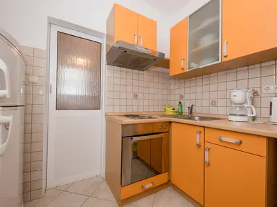 Ferienwohnung für 2 Personen (35 m²) in Rab 8/10