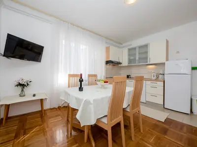 Ferienwohnung für 2 Personen (35 m²) in Rab 9/10