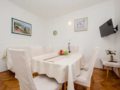Ferienwohnung für 4 Personen (60 m²) in Rab 9/10