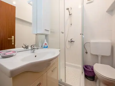 Ferienwohnung für 4 Personen (60 m²) in Rab 10/10