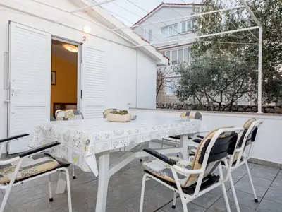 Ferienwohnung für 4 Personen (52 m²) in Rab 2/10