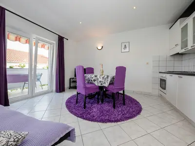 Ferienwohnung für 2 Personen (31 m²) in Rab 3/10