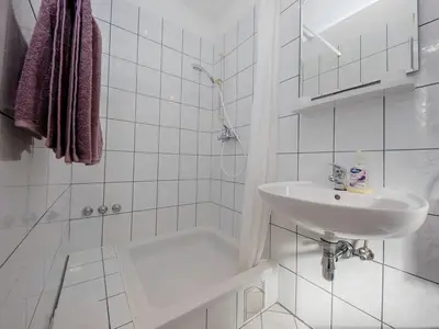 Ferienwohnung für 2 Personen (31 m²) in Rab 8/10