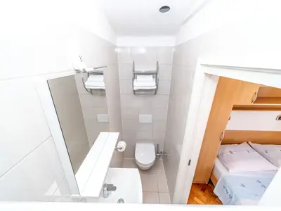 Ferienwohnung für 3 Personen (25 m²) in Rab 10/10