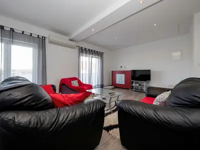 Ferienwohnung für 4 Personen (75 m²) in Rab 1/10