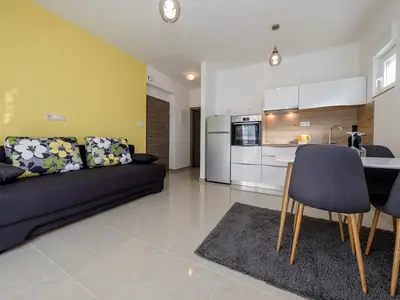 Ferienwohnung für 2 Personen (16 m²) in Rab 2/10