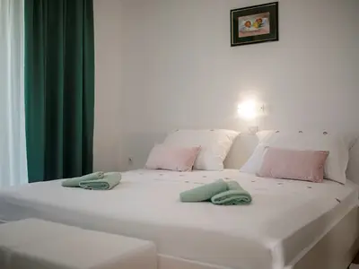 Ferienwohnung für 2 Personen (16 m²) in Rab 5/10