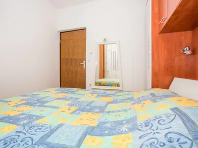 Ferienwohnung für 5 Personen (60 m²) in Rab 7/10