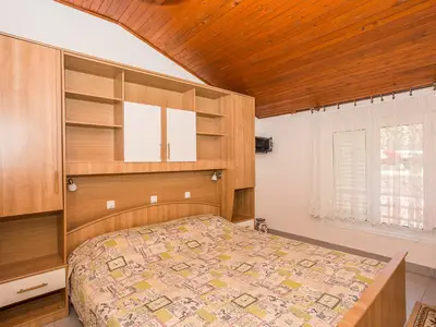 Ferienwohnung für 5 Personen (60 m²) in Rab 6/10