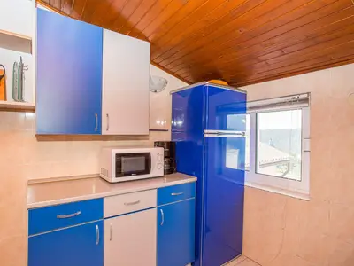 Ferienwohnung für 3 Personen (40 m²) in Rab 3/10