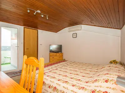 Ferienwohnung für 3 Personen (40 m²) in Rab 10/10