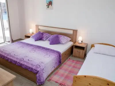 Ferienwohnung für 4 Personen (85 m²) in Rab 9/10