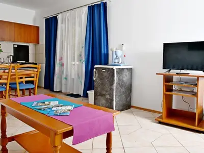 Ferienwohnung für 4 Personen (45 m²) in Rab 5/10