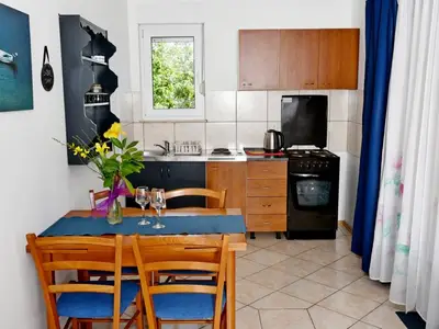 Ferienwohnung für 4 Personen (45 m²) in Rab 8/10