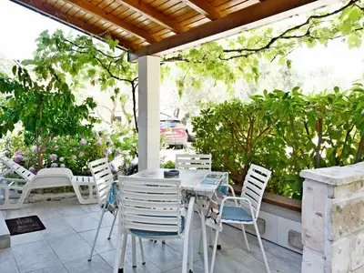 Ferienwohnung für 3 Personen (35 m²) in Rab 2/10