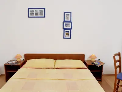 Ferienwohnung für 4 Personen (45 m²) in Rab 8/10