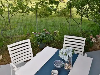 Ferienwohnung für 3 Personen (35 m²) in Rab 3/10