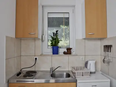 Ferienwohnung für 3 Personen (35 m²) in Rab 6/10