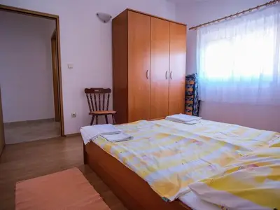 Ferienwohnung für 4 Personen (55 m²) in Rab 5/10