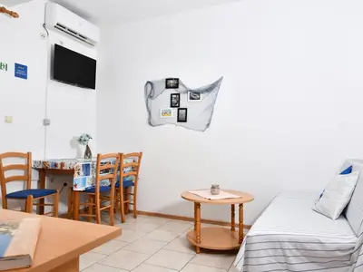 Ferienwohnung für 3 Personen (35 m²) in Rab 10/10