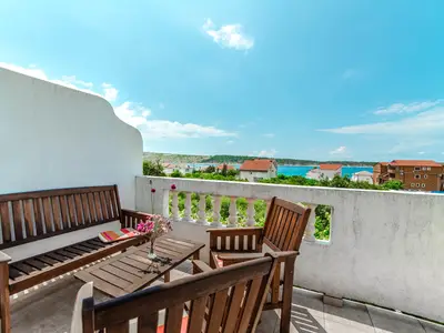 Ferienwohnung für 4 Personen (55 m²) in Rab 1/10