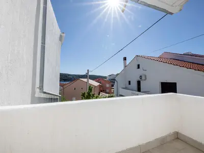 Ferienwohnung für 4 Personen (85 m²) in Rab 6/10