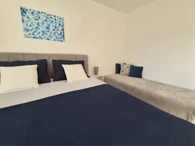 Ferienwohnung für 4 Personen (85 m²) in Rab 9/10