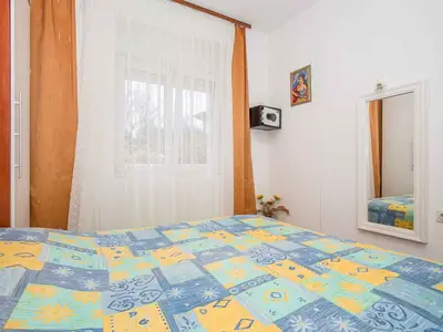 Ferienwohnung für 5 Personen (60 m²) in Rab 8/10