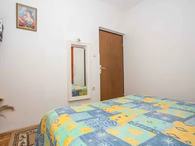 Ferienwohnung für 5 Personen (60 m²) in Rab 9/10