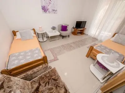 Ferienwohnung für 4 Personen in Rab 4/10