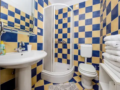 Ferienwohnung für 4 Personen (40 m²) in Rab 8/10